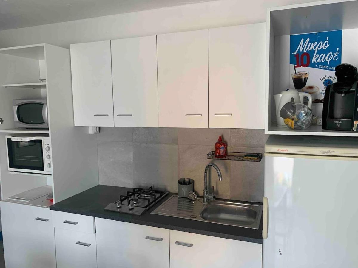 Le Depot Appartement Du Port A Champvert Exteriér fotografie